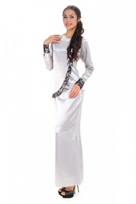 heida-meihadz-satin-stripe-lace-kurung-grey-4724-591049-1-zoom.jpg