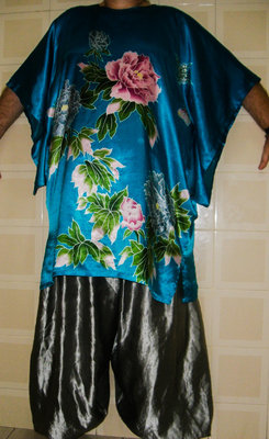 short kafta and yoga plnts