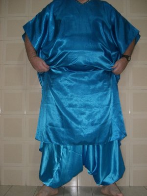 caftan and yoga pants2