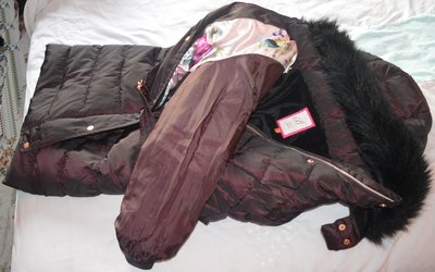 One for Mattbh94 No black sleeve lining here :-)