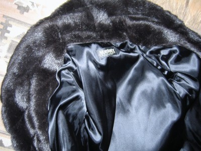 Black satin lining feels soooo goood!!!!
