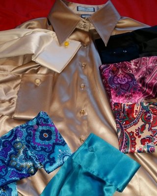 Satin blouse heaven....!!