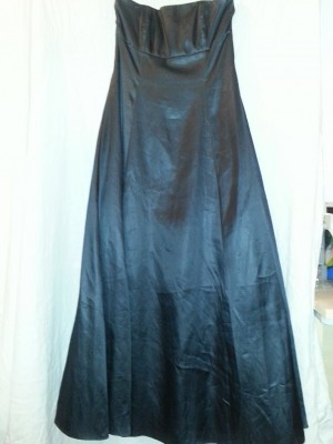 Black ballgown.jpg