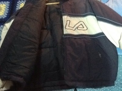 A nice and soft lining..Thinking that I just may keep this one !