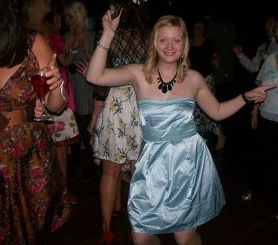 I'd love to feel her up in this sexy dress..