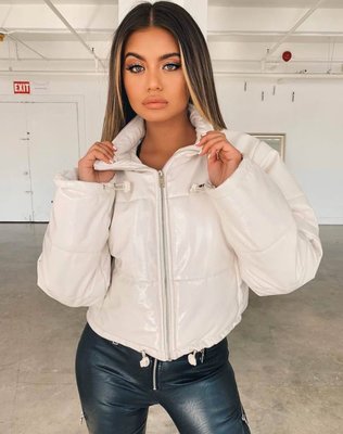 I AM GIA White Front.jpg