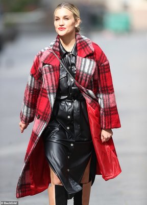 1587120046_111_Ashley-Roberts-draws-attention-in-a-checkered-red-jacket-and.jpg