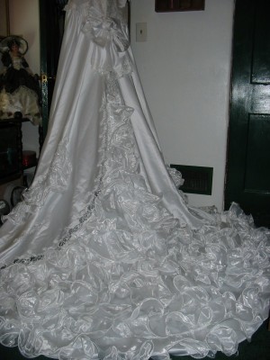 newweddingdress 001.jpg