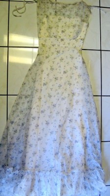 Vintage print wedding dress