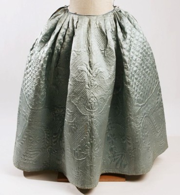 838fb6f1da7b48348b5e85a28886c2af--th-century-dress-th-century-fashion.jpg (96.27 KiB) Viewed 4083 times 838fb6f1da7b48348b5e85a28886c2af--th-century-dress-th-century-fashion.jpg