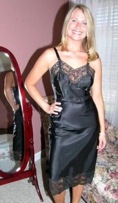 d8ce8e452b230210f382c30d10ea3607--satin-underwear-ladies-slips.jpg (73.64 KiB) Viewed 10377 times d8ce8e452b230210f382c30d10ea3607--satin-underwear-ladies-slips.jpg