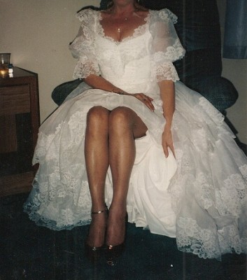 This WAS a gorgeous wedding gown !!!