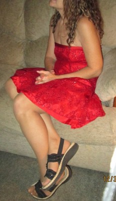 Her in this dress was a real turn on for me !!!