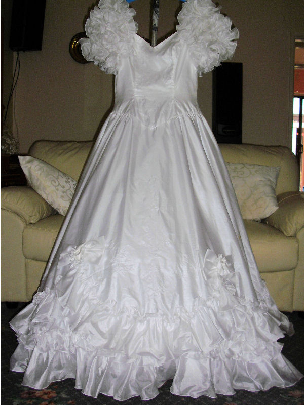 Silky Polyester Wedding Dress