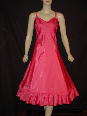 4703684301_0bf9525a38_o.jpg (25.75 KiB) Viewed 6281 times I'd love to have one of these in every color of the rainbow.