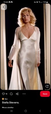 Stella Stevens, I think the Film is called Linda 1973?