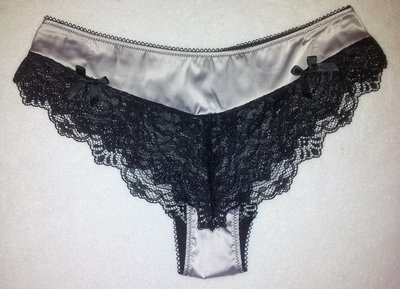 rsz_silver_black_lacy_frt.jpg