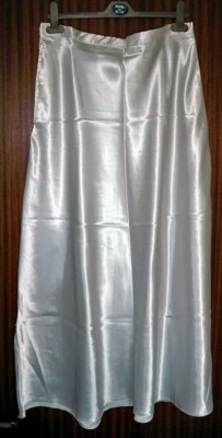 WHITE SATIN SKIRT.jpg