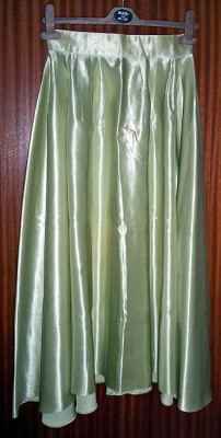 GREEN SILK SATIN SKIRT.jpg