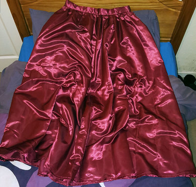 SKIRT1.jpg